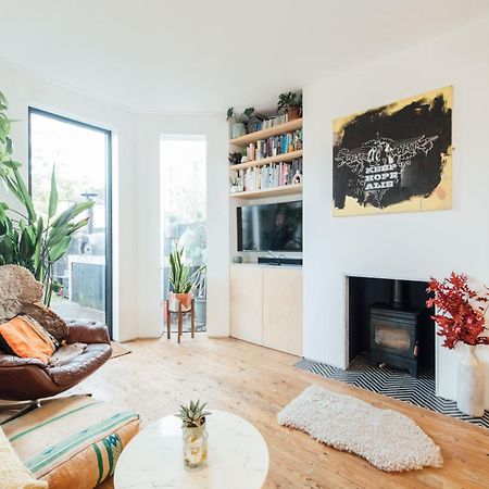 Stylish 2 Bedroom Flat With A Private Sauna Finchley Dış mekan fotoğraf